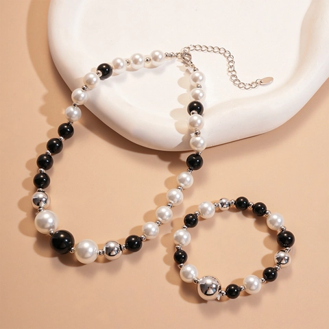 Collana Di Perline Künstliche Perle Finte Vetro Rame Retrò Elegante Catena A Clavicola Gioielli Per Donna Nero Bianco Argento