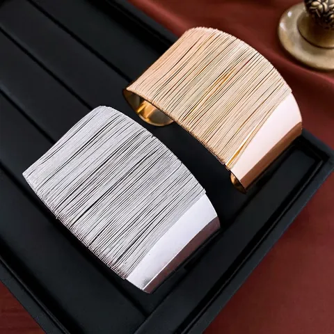 Brede Manchet Armband Geometrisch Legering Metaaldraad Open Bangle Minimalistisch Statement Sieraden Voor Dames