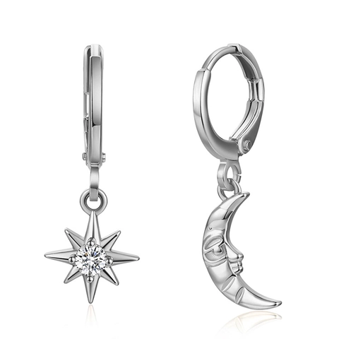 Asymmetrische Stern Und Mond Huggie Ohrringe Kupfer Mit Zirkonia Vintage Märchenstil Für Damen