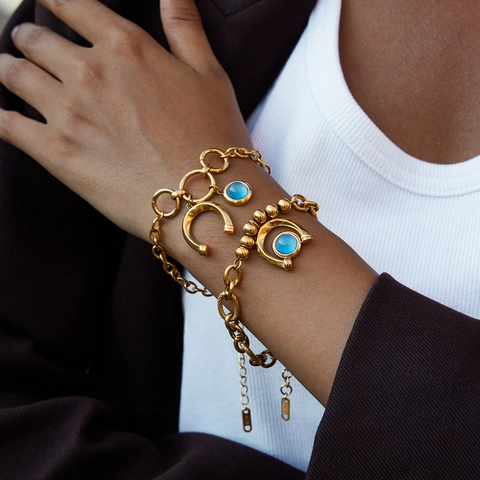 Horseshoe Charm Bracelet Stainless Steel With Blue Resin Gemstone 18K Gold Plated Equestrian Style Jewelry For Women