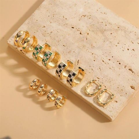 Copper Zirconia Hoop Earrings For Women Gold Plated Geometric Round Huggie Earrings Minimalist Fashion Jewelry Accessories