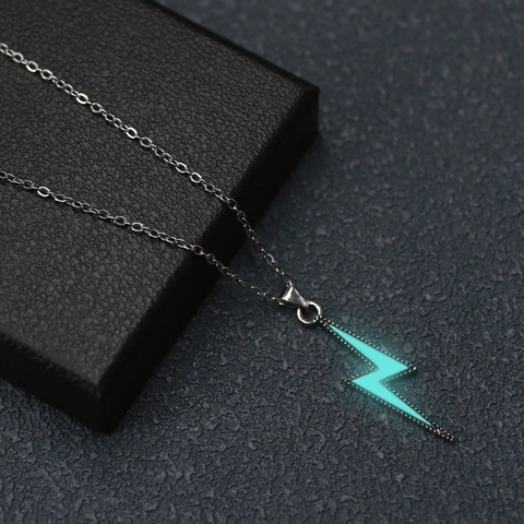 Luminous Lightning Bolt Pendant Necklace Stainless Steel Jewelry Punk Hip Hop Style Men Women Silver Color Glow In The Dark