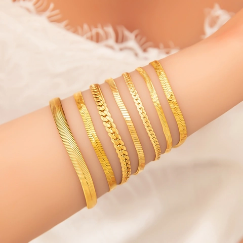 Damen Minimalistisch Edelstahl Achtzehn K Vergoldet Schlangenkette Armband Elegant Geometrisch Fischgräten Gliederkette Mode Schmuck
