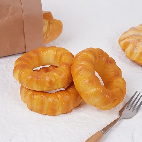 Realistic Simulation Donut Bread Model PU Slow Rebound Squishy Toy For Stress Relief Photography Props Home Decor