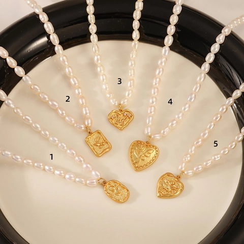 Freshwater Pearl Pendant Necklace For Women Vintage Brass Gold Plated Heart Butterfly Rose Charm Elegant Jewelry Gift