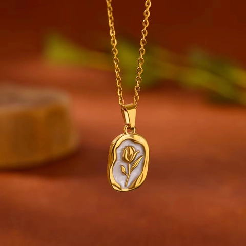 Vintage Titanium Staal Tulp Bloem Hanger Halsketting Verguld Oliedruppel Ovaal Floraal Reliëf Sleutelbeen Ketting