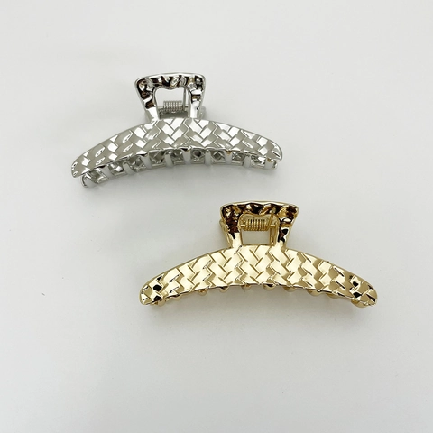 Große Haarklammer Metall Legierung Geflochtenes Muster Geometrisch Retro Ins Stil Für Frauen Haar Accessoire