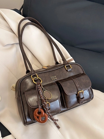 Borsa A Spalla Sottobraccio Retro Pelle PU Tasche Multiple Grande Capacità Vintage Casual Pendolare Con Ciondoli
