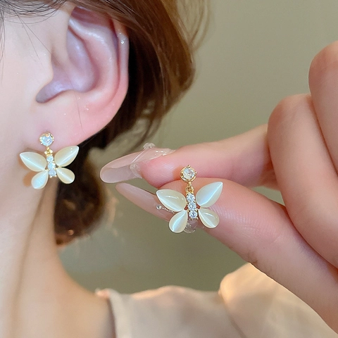 Pendientes De Mariposa Cobre Chapado En Oro Imitación Ojo De Gato Circonita Silver Earring Post Elegante Dulce Mujer