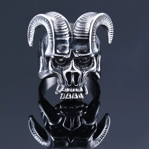 Men Gothic Skull Ring Stainless Steel Ram Horn Vintage Punk Rock Polished Jewelry Silver Color Heavy Biker Band