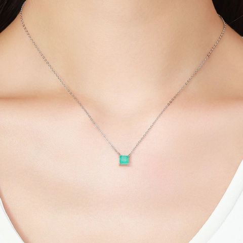 Collar de Plata de Ley 925 con Colgante de Circonia Verde Cuadrado para Mujer Joyería Geométrica Minimalista Regalo