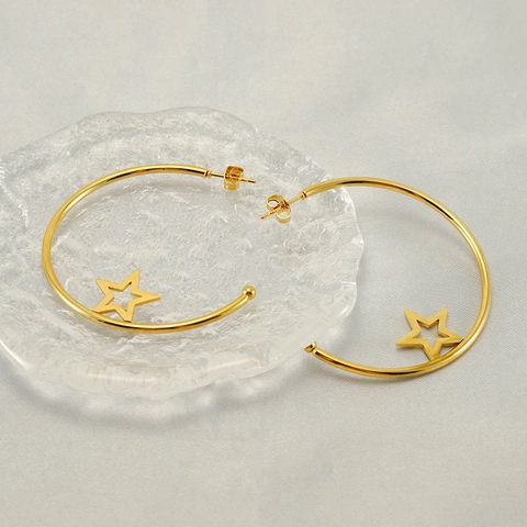 Boucles D'oreilles Créoles En Acier Inoxydable Plaqué Or 18K Avec Étoile Ajourée Bijoux Géométriques Minimalistes Pour Femmes