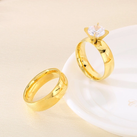 Mode Gepolijst Roestvrij Staal Zirconia Paar Ringen Goud Zilver Glad Woon-werkverkeer Trouwringen Voor Mannen Vrouwen Sieraden