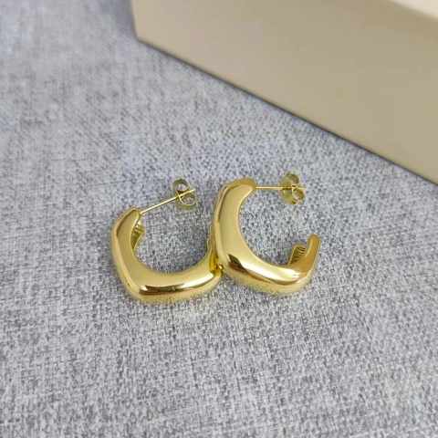 Stainless Steel Hoop Earrings 18K Gold Plated C Shape Geometric Wheat Ear Croissant Liquid Metal Texture For Women