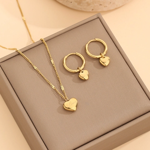 Collar Y Pendientes De Corazón Acero De Titanio Colgante De Amor Accesorio Elegante Para Mujeres