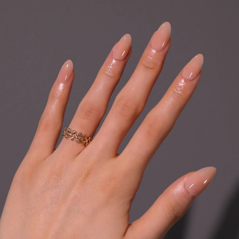 Press On Nails Nude Pink Short Almond Shape Glossy Gel False Nails Full Cover Simple Solid Color Manicure For Women