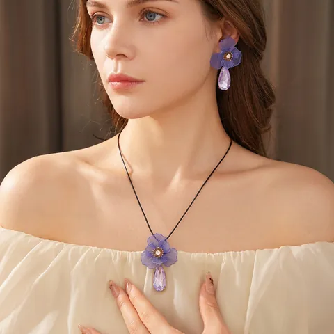 Collar Y Pendientes Flor Púrpura Aleación Cristal Gota Joyería Con Pasadores De Plata Elegante Mujeres