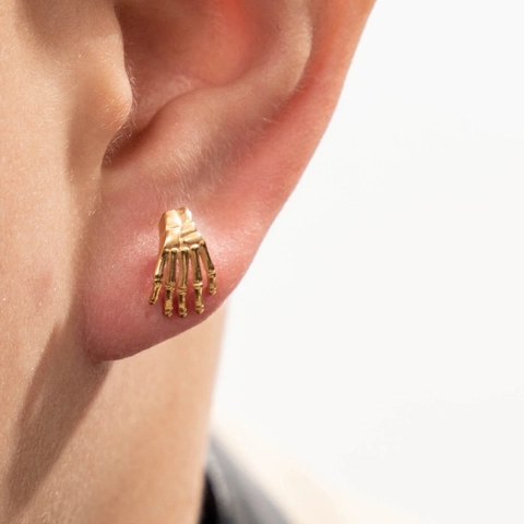 Gothic Punk Skull Hand Stud Earrings For Men Women Titanium Steel Skeleton Claw Ear Studs Screw Back Jewelry