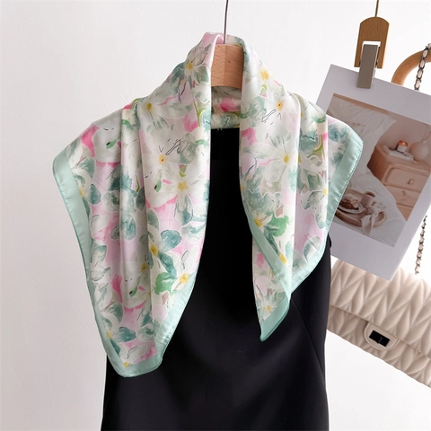 Elegante Foulard Quadrato In Satin Con Stampa Floreale Leggero Artistico Acquerello Bandana Versatile Ufficio Donne