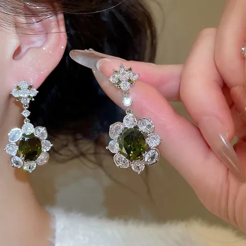 Orecchini Pendenti A Fiore In Zircone Ovale Verde Smeraldo Stile Palazzo Vintage Con Perno In Argento 925