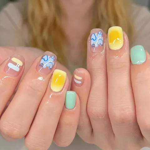 Press On Nails Short Square Round Glossy Fake Nails With Blue Heart Pattern And Striped Design Colorful Art For Women