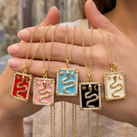 Collar Con Colgante de Carta de Tarot Vintage Para Mujer Cobre Chapado En Oro 18K Esmalte Serpiente Estrella Luna Circonia