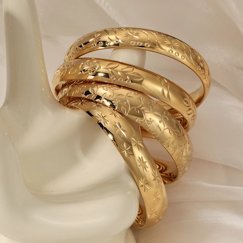 Stainless Steel Bangle Women Vintage Engraved Flower Leaf Star Pattern PVD Gold Plated Wide Cuff Bracelet Non Fading Retro