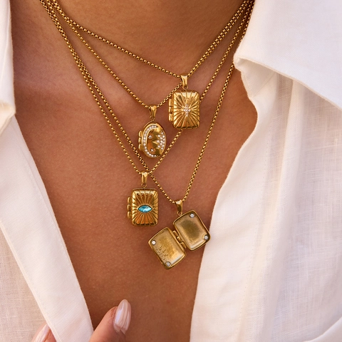 Set di Collane con Medaglione Vintage in Acciaio Inossidabile per Donna Cuore Stella Luna Placcato Oro Gioielli Impermeabili