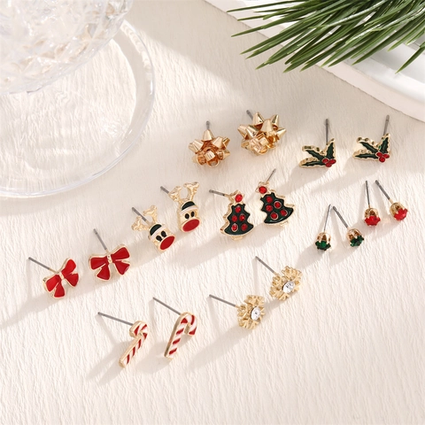 Boucles D'oreilles Noël Renne Arbre Flocon De Neige Canne À Sucre Nœud Alliage Émail Strass Tige En Acier Inoxydable