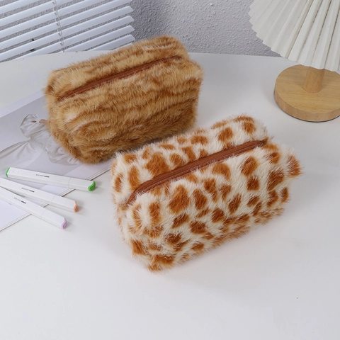 Astuccio In Peluche Grande Capacità Stampa Leopardata Borsa Per Trucco Beauty Case Da Viaggio Portatile Morbida Pelliccia