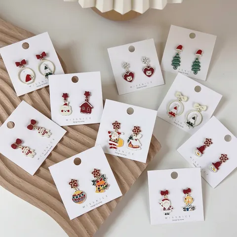 Pendientes Navidad Aleación Esmalte Papá Noel Muñeco Nieve Reno Joyería Festiva Dibujos Animados Mujeres