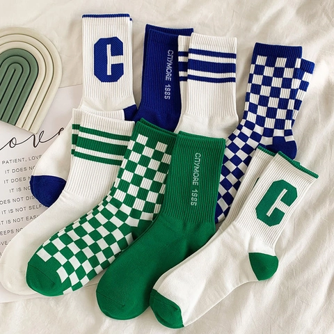 Crew Socken Polyester Baumwolle Schachbrett Streifen Buchstabendruck Retro Streetwear Lässig Sport Unisex Atmungsaktiv
