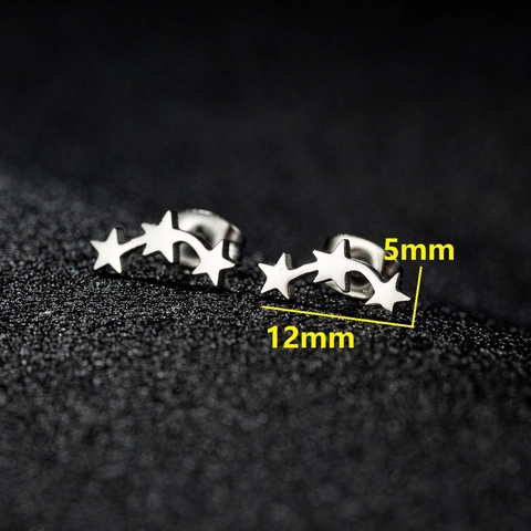 Boucles d'Oreilles Clous Triple Étoile en Acier Inoxydable Minimaliste pour Femme Étoile Filante Géométrique à Cinq Branches