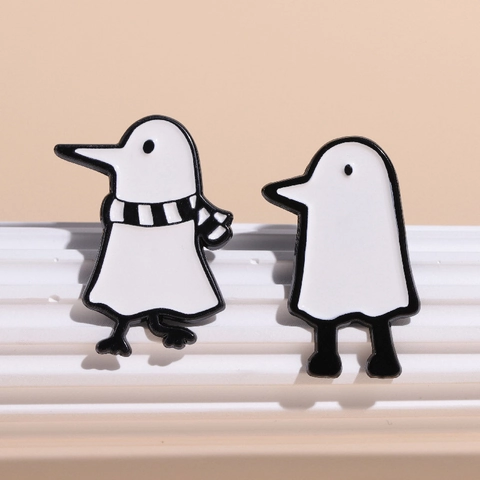 Kreative Schwarz-Weiß Cartoon Figur Emaille Brosche Pin Minimalistische Legierung Abzeichen Für Kleidung Rucksack Zubehör Geschenk
