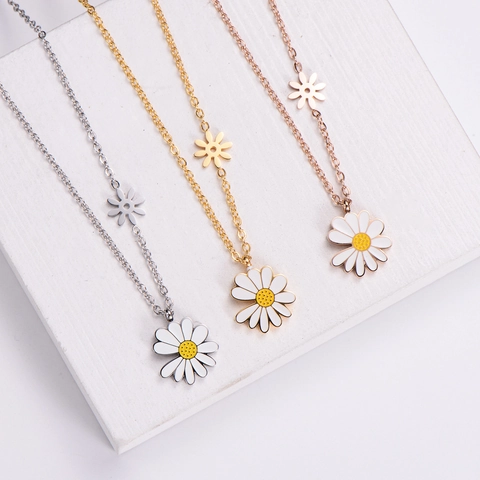 Collana Con Pendente Fiore Margherita In Acciaio Inossidabile 316L E Smalto Gioielli Floreali Delicati Per Donne Regolabile Elegante