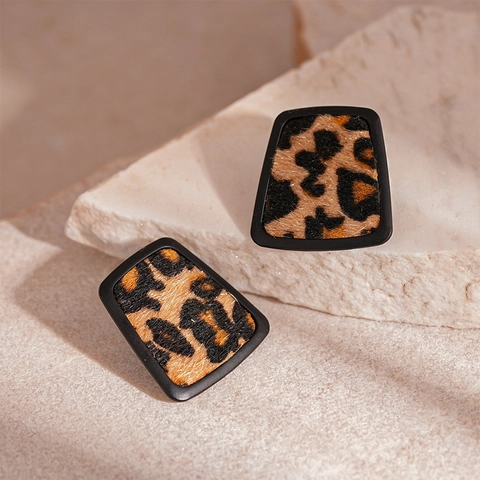 Leopard Print Trapezoid Earrings With Silver Earring Post Vintage Geometric Alloy Faux Leather For Women
