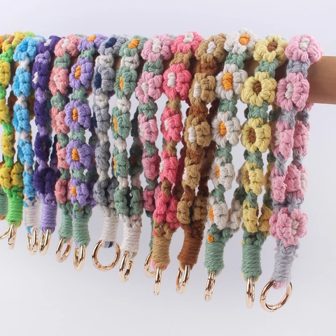 Hand Woven Flower Daisy Keychain Cotton Rope Lanyard Wrist Strap Bag Charm Colorful Floral Pendant Ornament