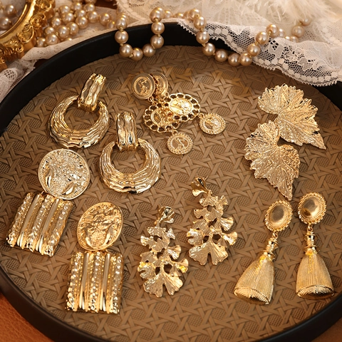 Vintage Gouden Legering Oorbellen Voor Dames Met Koperen Oorsteker Retro Bloemen Blad Geometrische Mode Sieraden