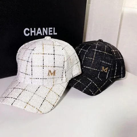Women Fashion Cotton Lattice Baseball Cap With Metal M Logo Hand Embroidered Sun Protection Adjustable Casual Duck Tongue Hat