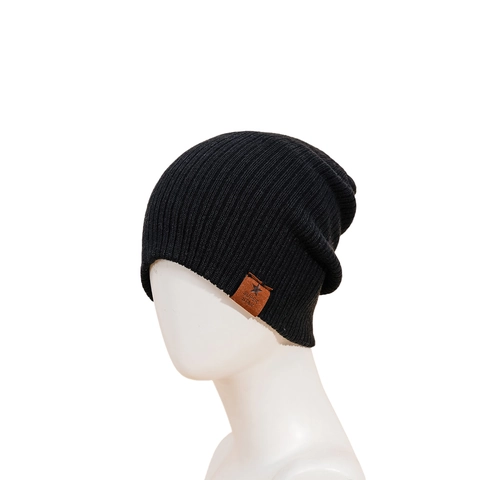 Women Beanie Hat Winter Warm Ribbed Knit Cap Acrylic With Star Leather Patch Korean Style Casual Trendy Solid Black