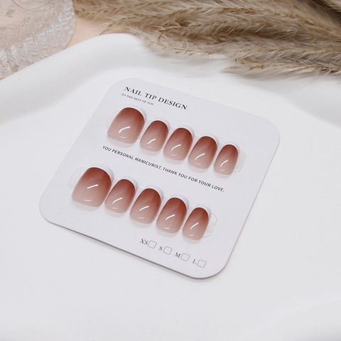 Unghie Finte Press On Sfumatura Francese Rosso Vino Nude Plastica ABS Lucido Corto Quadrato Per Donne