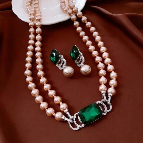 Vintage Faux Artificial Pearl Jewelry Set Double Layer Necklace And Drop Earrings With Green Gemstone Silver Earring Post For Women