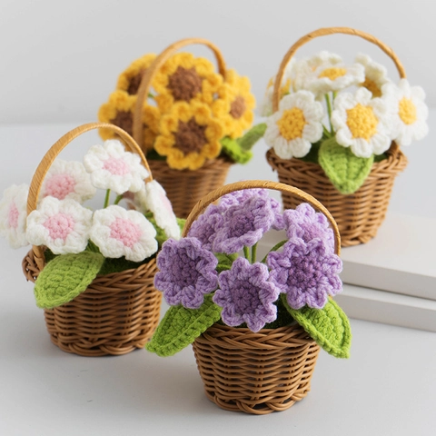 Mini Crocheted Flower Basket Hand Knitted Yarn Sunflower Daisy Potted Plant For Desktop Home Office Decoration Gift