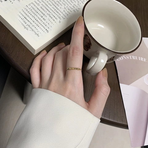 Minimalist Gold Plated Titanium Steel Hexagon Ice Cube Beaded Thin Ring For Women Korean Style Dainty Geometric Textured Finger Jewelry
