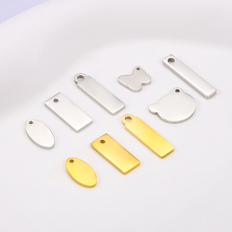 Colgantes De Acero Inoxidable Pulido Etiquetas En Blanco Baño De Oro Accesorios De Joyería DIY Para Collar Pulsera