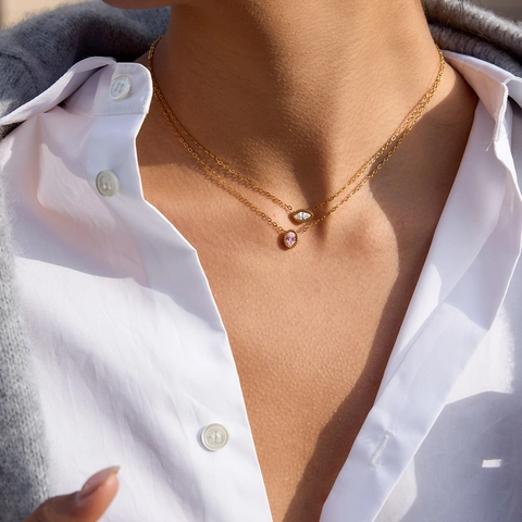 Collier Pendentif Marquise en Zirconia en Acier Inoxydable Plaqué Or 18K pour Femme Minimaliste Chaîne de Clavicule Bijoux