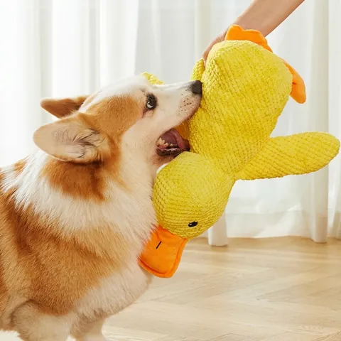 Squeaky Duck Dog Toy Pineapple Fleece Plush Interactive For Small Medium Large Dogs Relieve Boredom Soft Bite Resistant