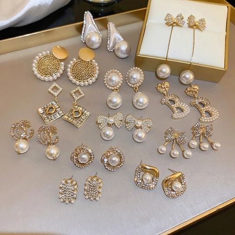 Boucles D'Oreilles Künstliche Perles Vintage Strass Noeud Coeur Lettre Avec Tige En Argent Sterling 925 Bijoux Français Pour Femmes