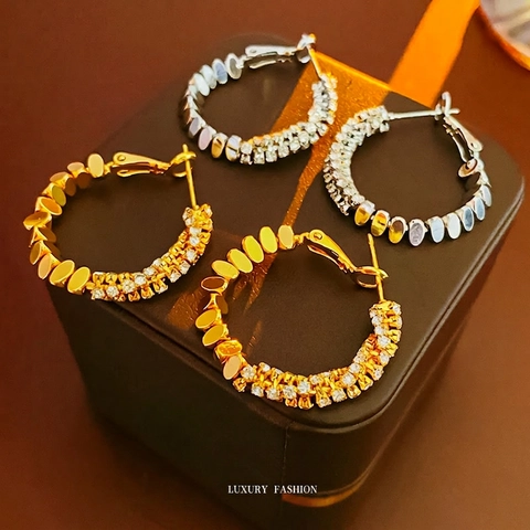 Boucles D'Oreilles Créoles Géométriques Cuivre Avec Zircon Design Métal Ovale Tige De Boucle D'Oreille En Argent