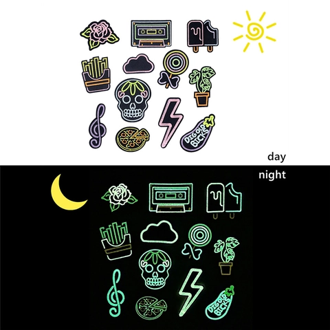 Luminous Embroidered Patches Glow In The Dark Neon Style Iron On Applique For Clothing Bags DIY Decor Polyester Skull Pizza
